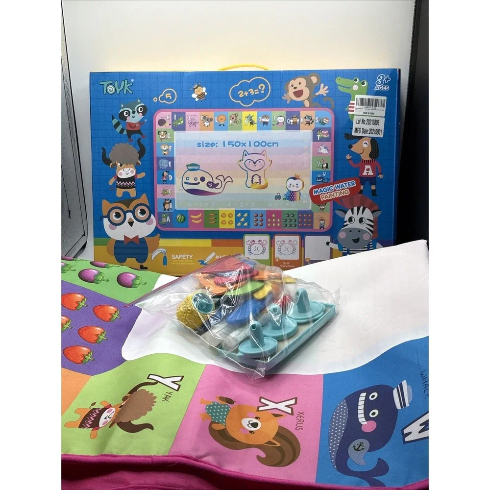 TOYK Magic‎ Water Painting Kit Mat Pen,Reusable Hand Eye Coordination  Pre-owned
